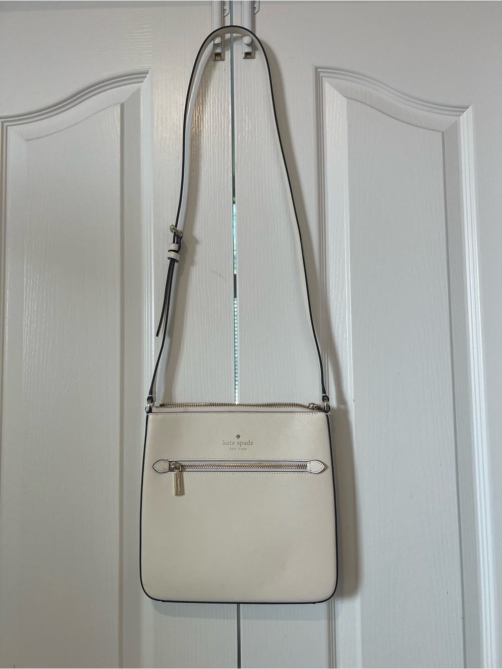 Kate Spade Cream Crossbody Bag - Slim Adjustable Strap